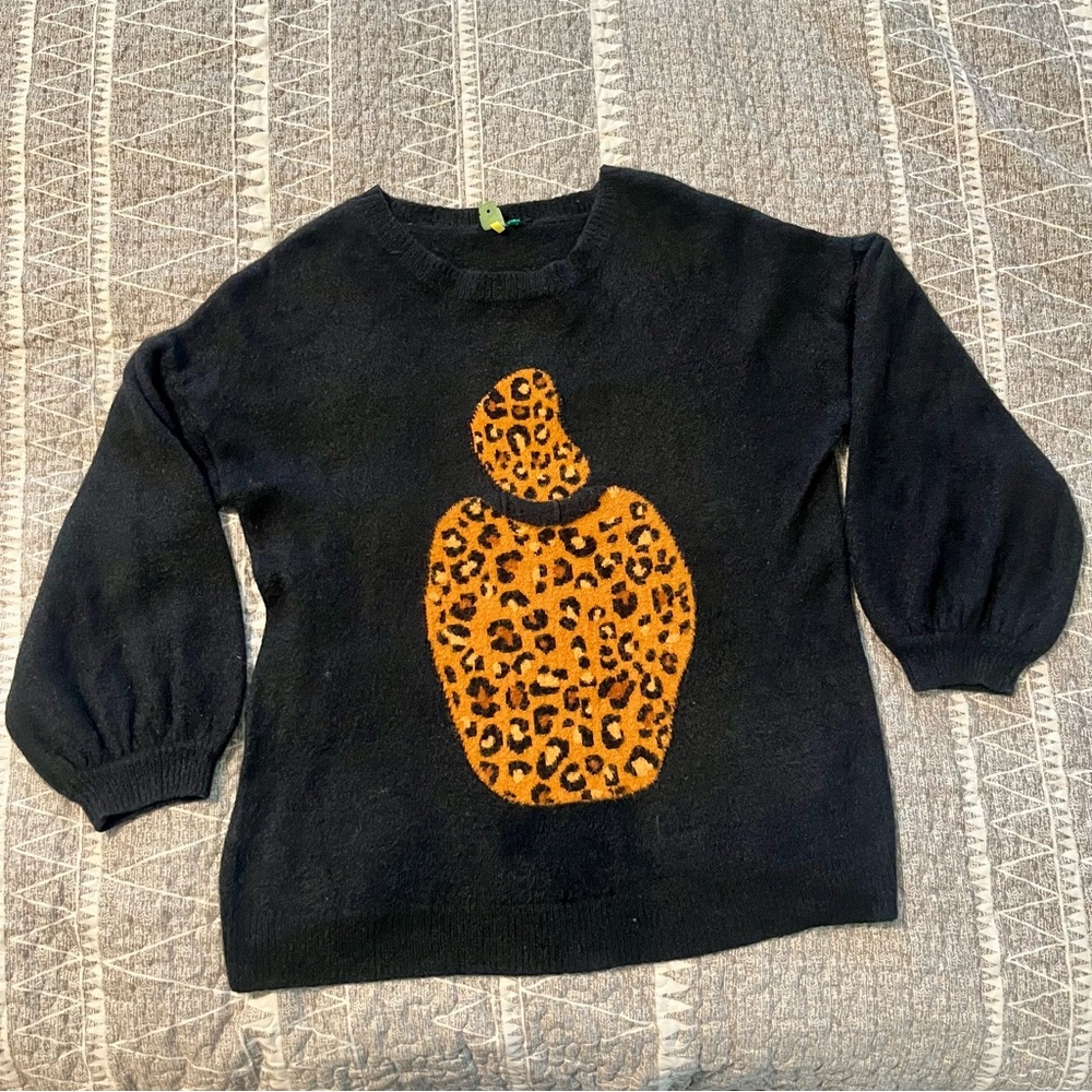 FARM Rio Leopard Print Knit Sweater Women’s M Statement Animal Print Pullover